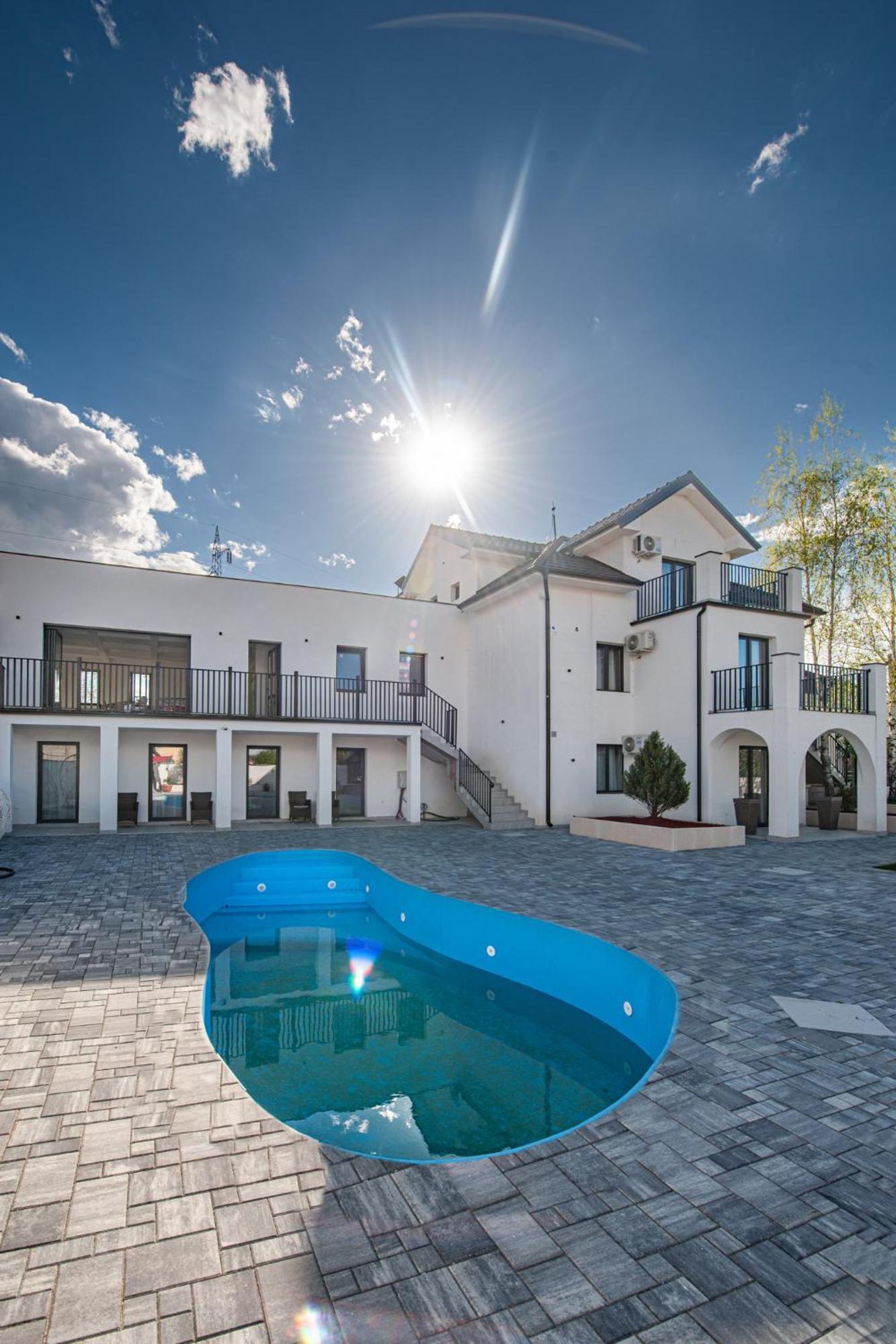 Hotel Kralj Kraljevo Exteriör bild