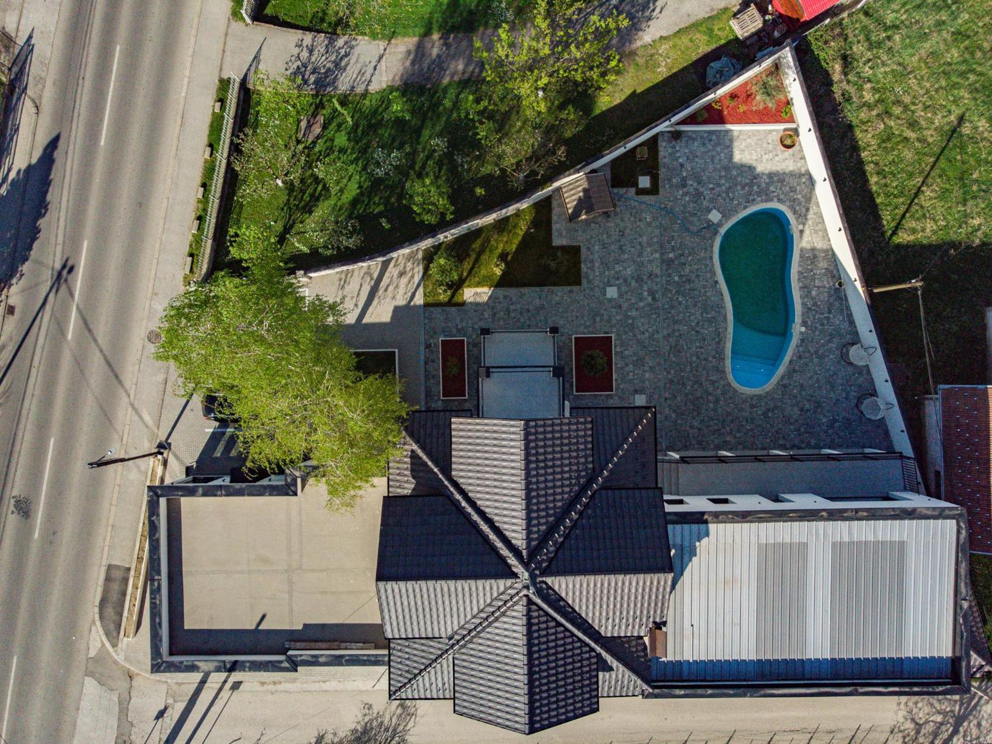 Hotel Kralj Kraljevo Exteriör bild